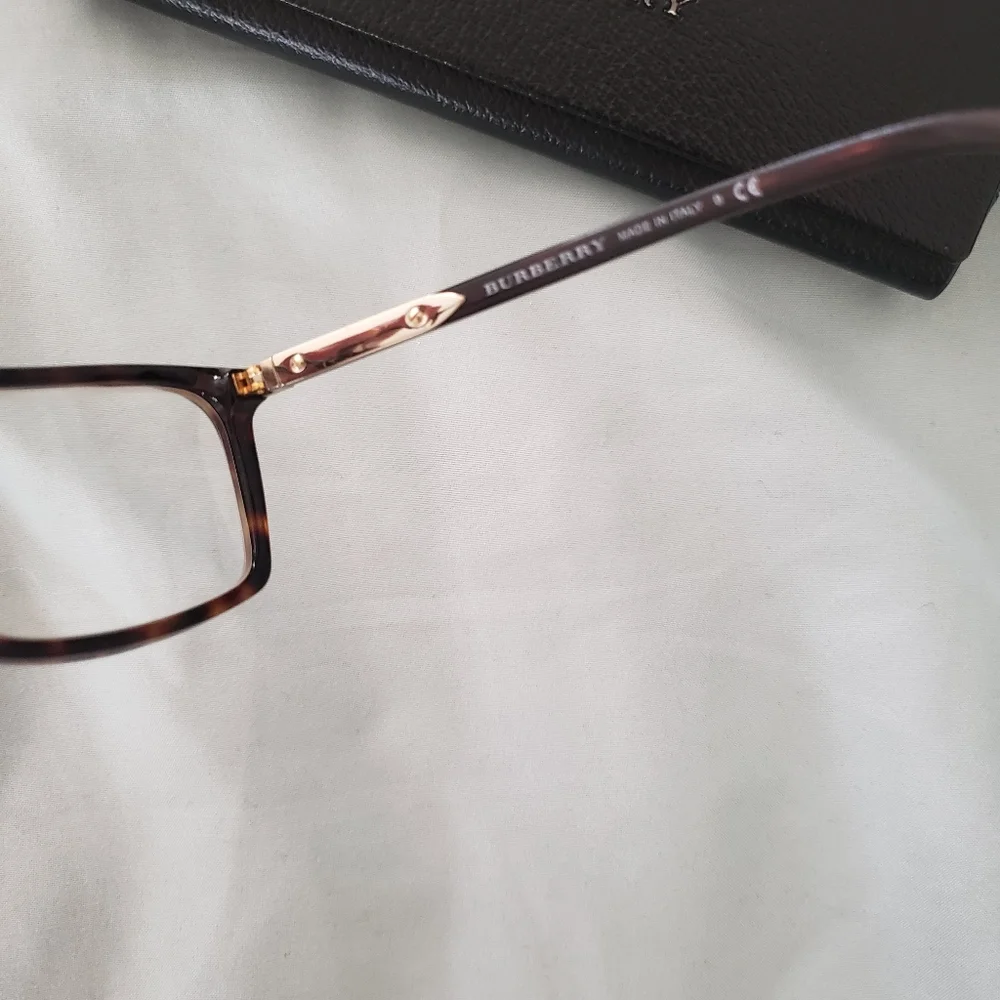 Burberry Glasses - Picture 6 of 9